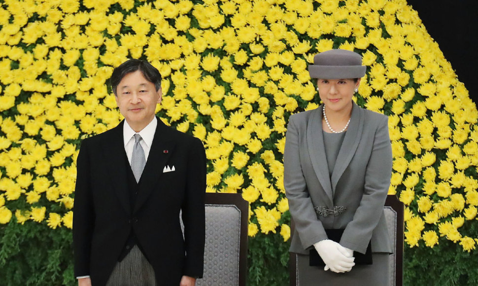 Japonijos imperatorius Naruhito su žmona Masako