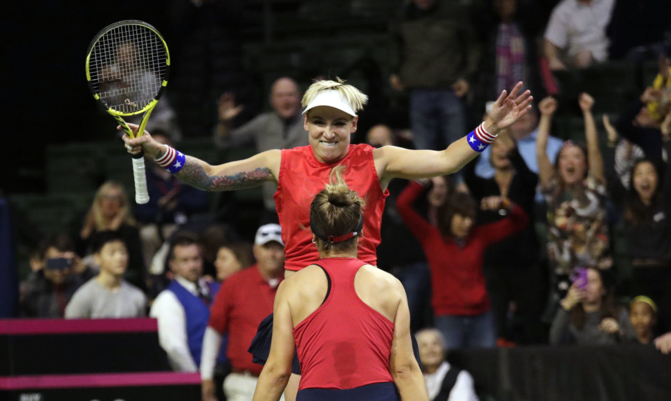 Bethanie Mattek-Sands ir Sofia Kenin