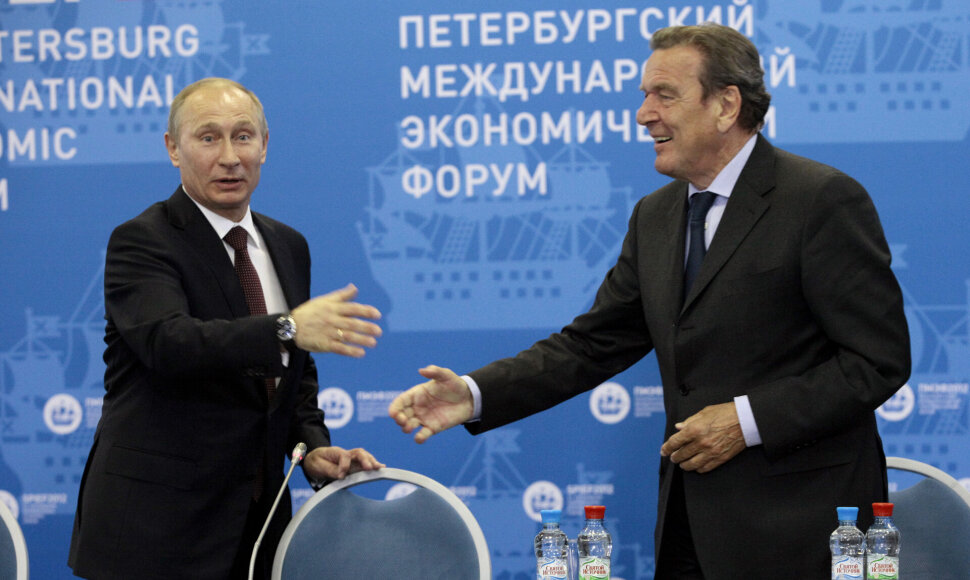 POOL New / REUTERS