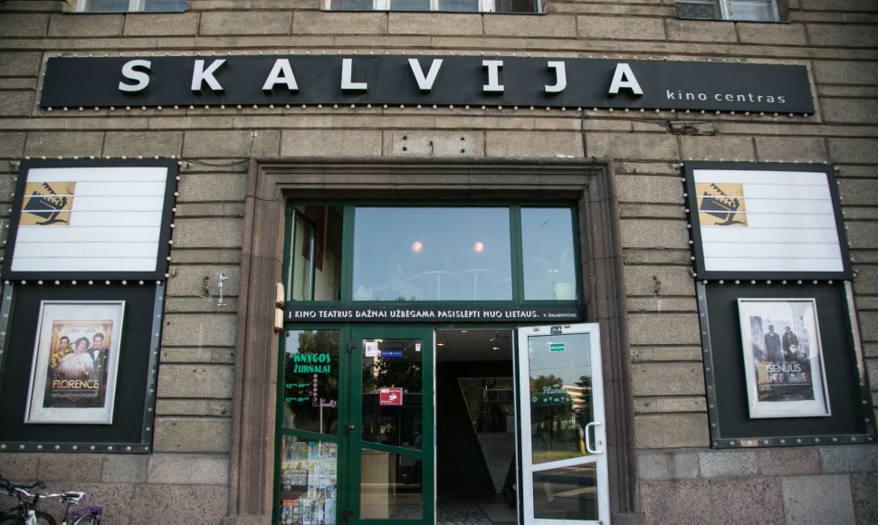 Kino teatras „Skalvija“ atnaujino kino salę