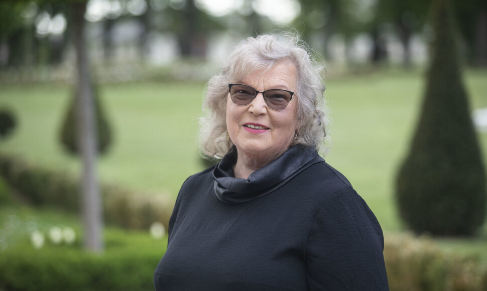Adelė Karaliūnaitė