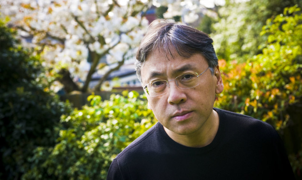 Nobelio literatūros premijos laureatu paskelbtas Kazuo Ishiguro