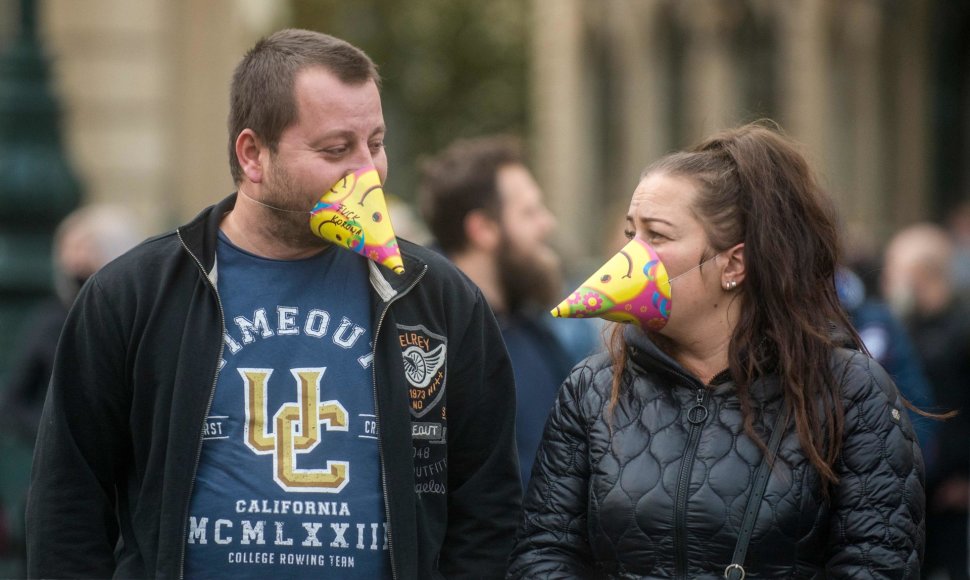 Protestas prieš vyriausybės ribojimus siekiant suvaldyti koronavirusą Čekijoje