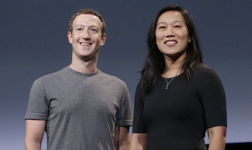 Markas Zuckerbergas su žmona Priscilla 
