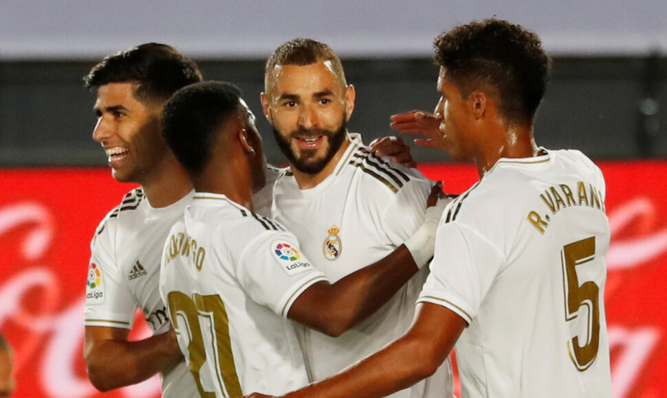 Karemas Benzema pelnė 18-ąjį įvartį lygoje šį sezoną.