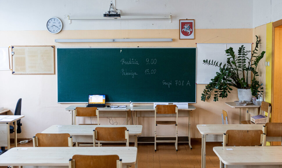 Abiturientai laiko valstybinį lietuvių kalbos egzaminą