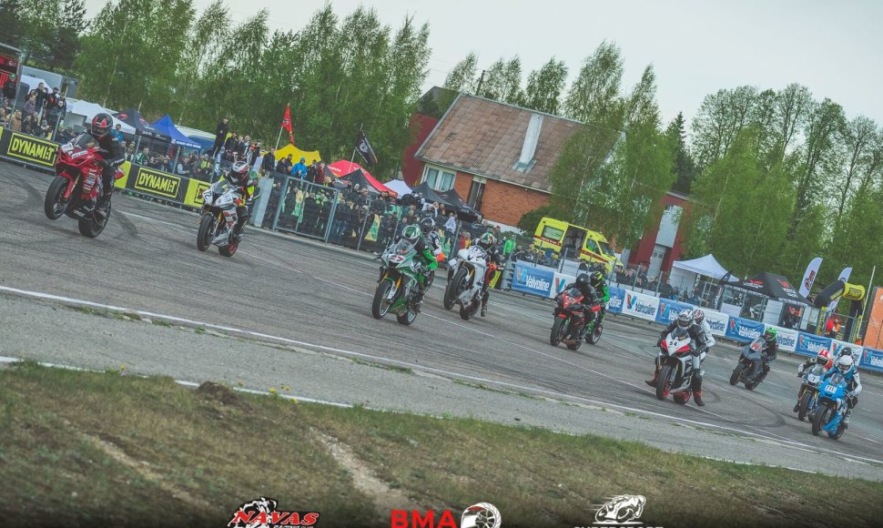 Akimirka iš  „Baltic Motorcyclists Championship“