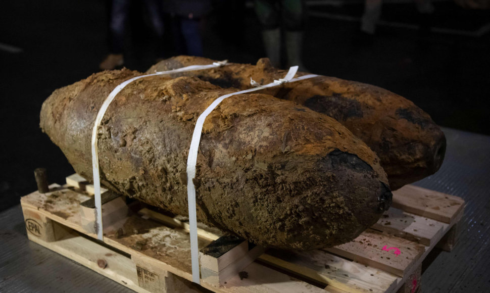 Vokietijos Dortmunde neutralizuotos dvi karo laikų bombos