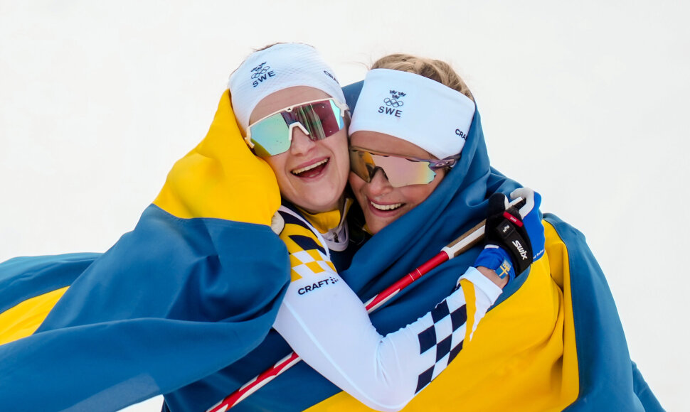 &Scaron;vedijos atstovės Frida Karlsson ir Ebba Andersson