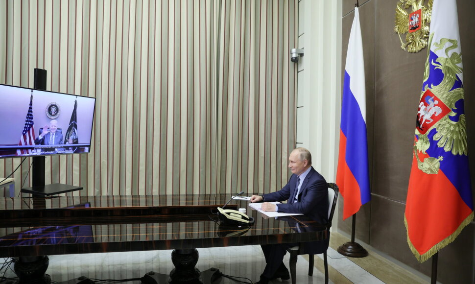 V.Putinas ir J.Bidenas