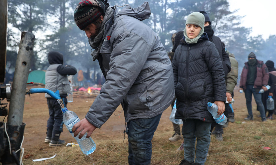 Migrantai Lenkijos pasienyje