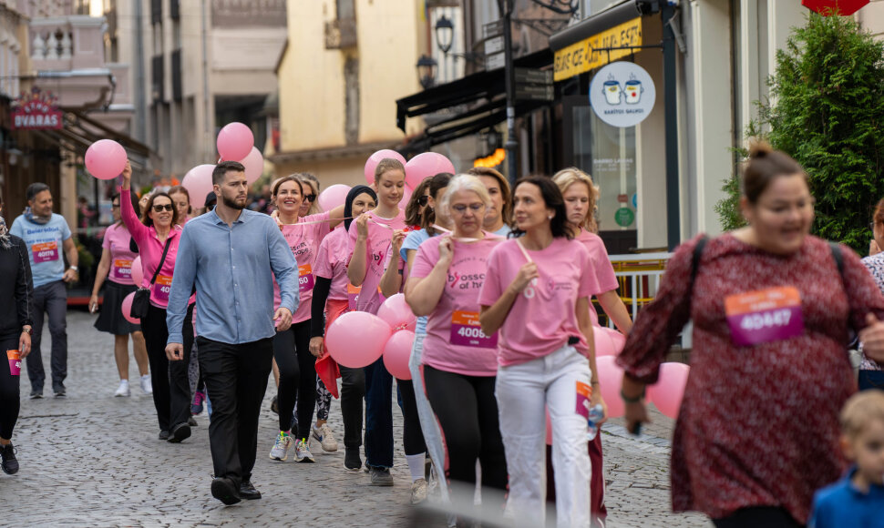 &bdquo;Sužydėjusi viltis&ldquo; komanda Vilniaus maratone 