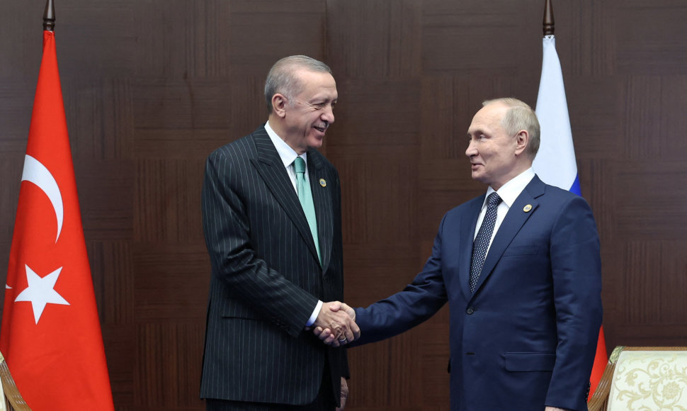 Turkijos prezidentas Recepas Tayyipas Erdoganas ir Rusijos lyderis Vladimiras Putinas