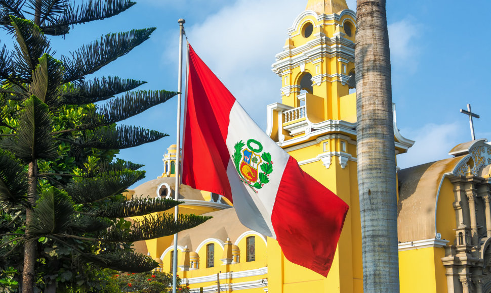 Peru vėliava