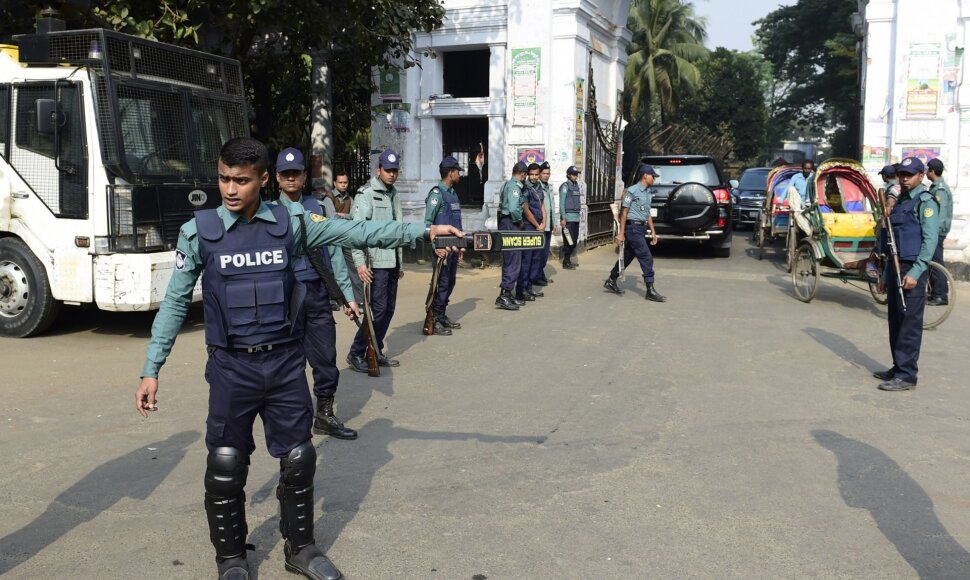 Policija Bangladeše