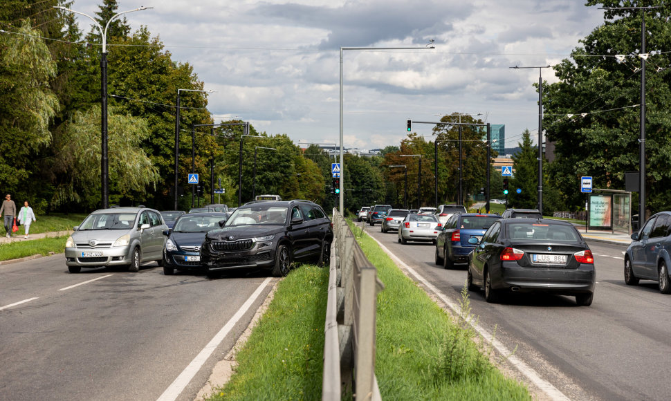 Avarija netoli Narbuto ir Sėlių gatvių sankryžos