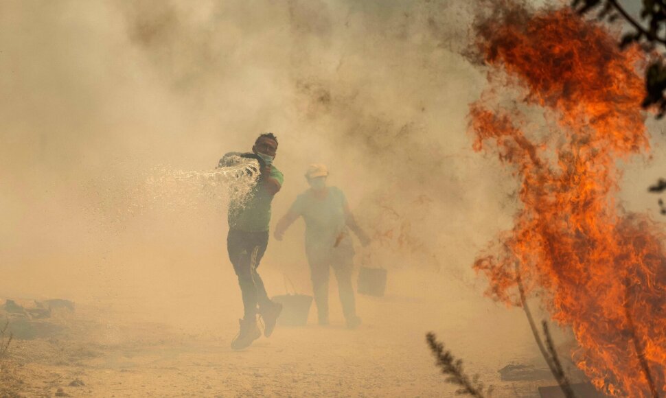 Gaisras Portugalijoje / PATRICIA DE MELO MOREIRA / AFP