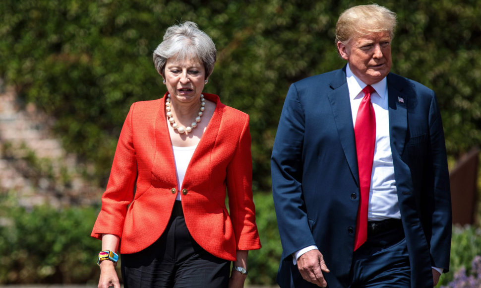 Theresa May ir Donaldas Trumpas