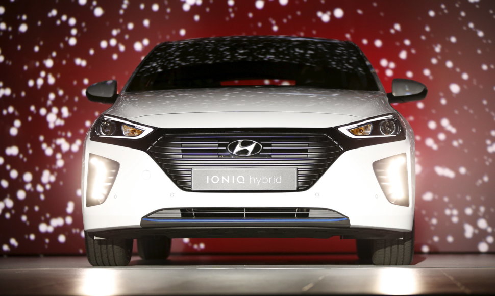 Hibridinis „Hyundai Ioniq": trys viename