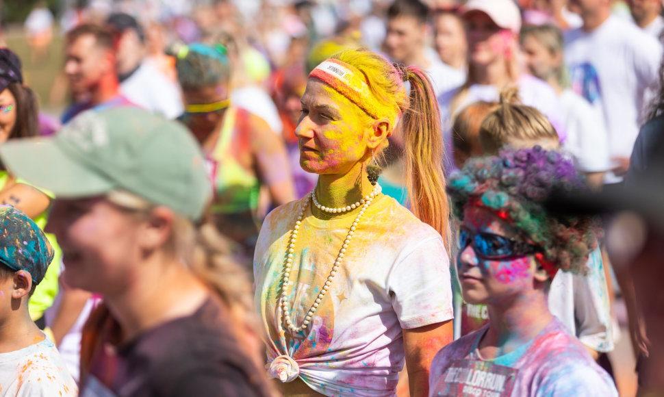 „The Color Run“ bėgimas Vingio parke