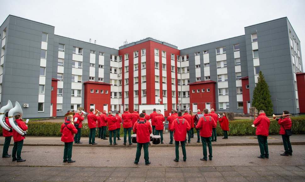 Profesinės šventės proga Kauno medikams – muzikinės staigmenos