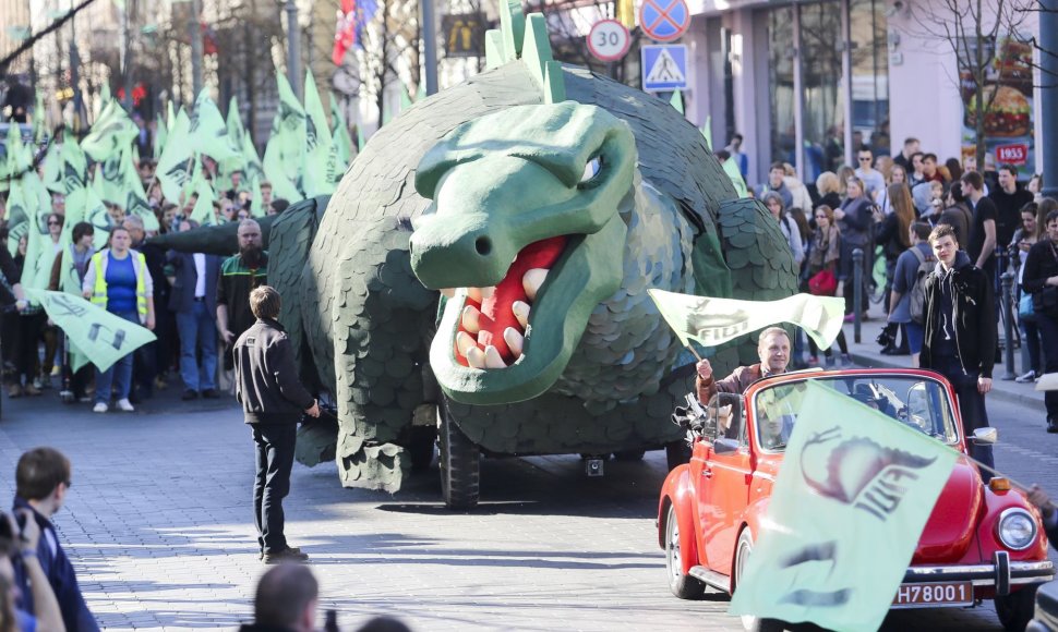 Dino Zauro kasmetinė kelionė į Filologijos fakultetą