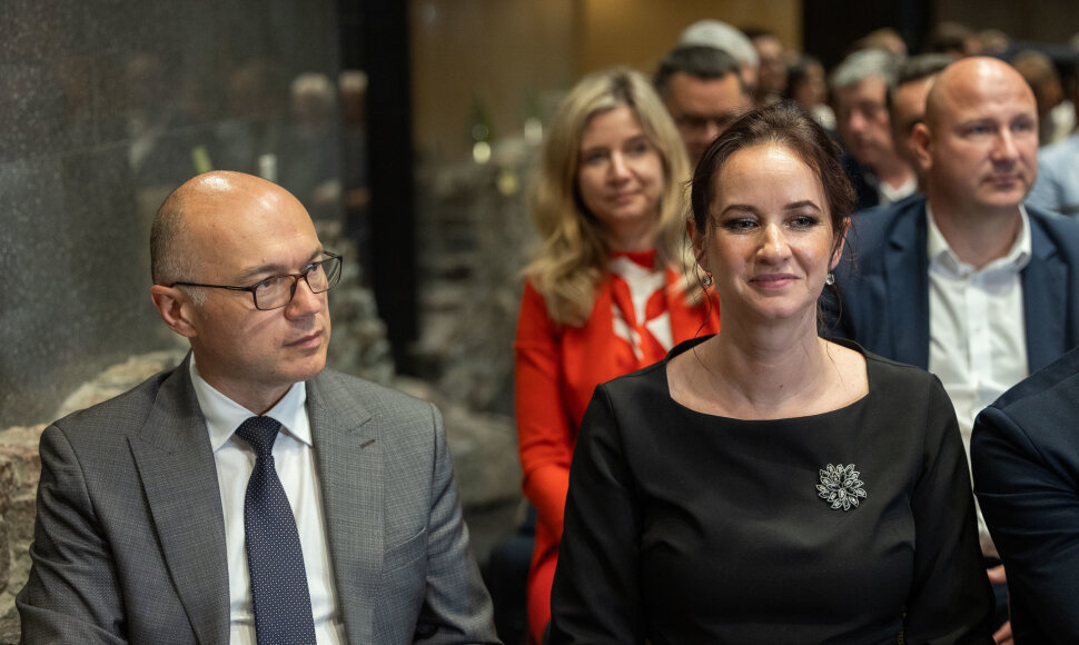 Eugenijus Sabutis, Inga Ruginienė
