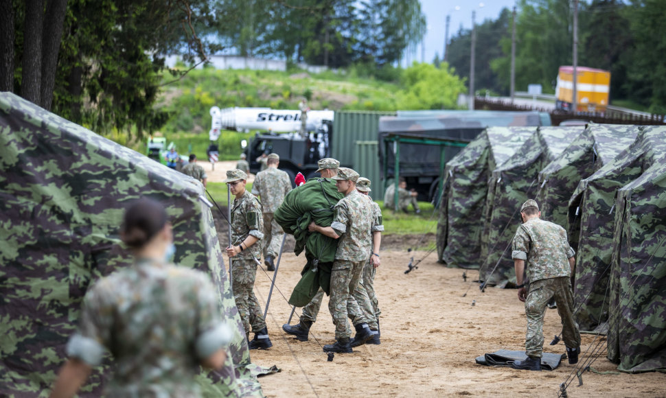 Pabradėje statotmas palapinių miestelis nelegaliems migrantams