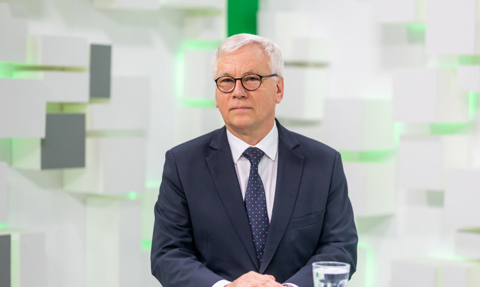Finansų ministras R. Šadžius 15min studijoje