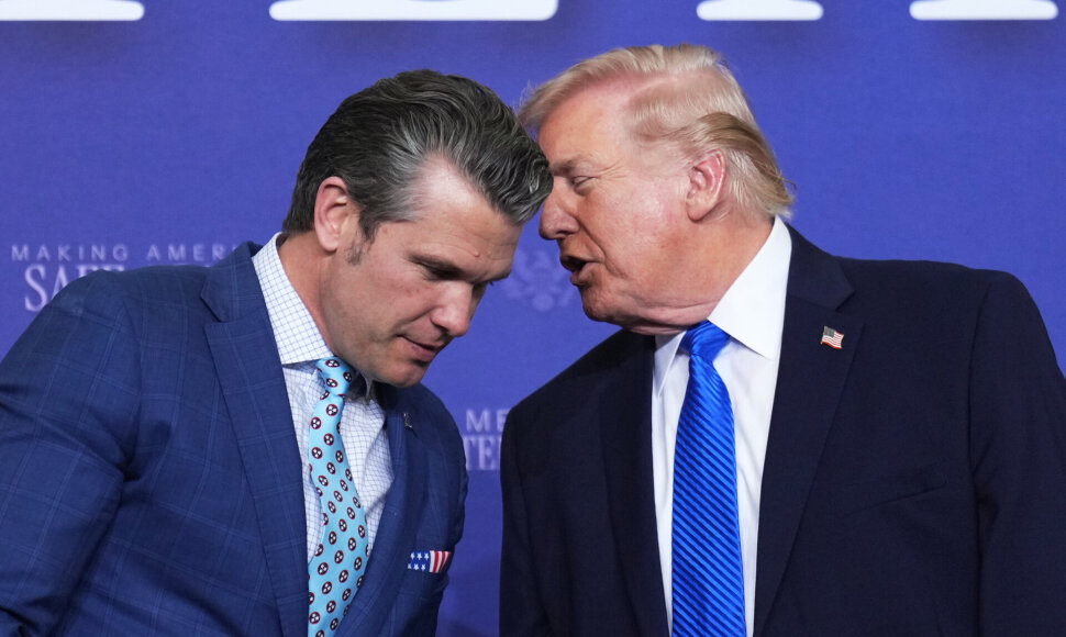 Donaldas Trumpas, Pete'as Hegsethas