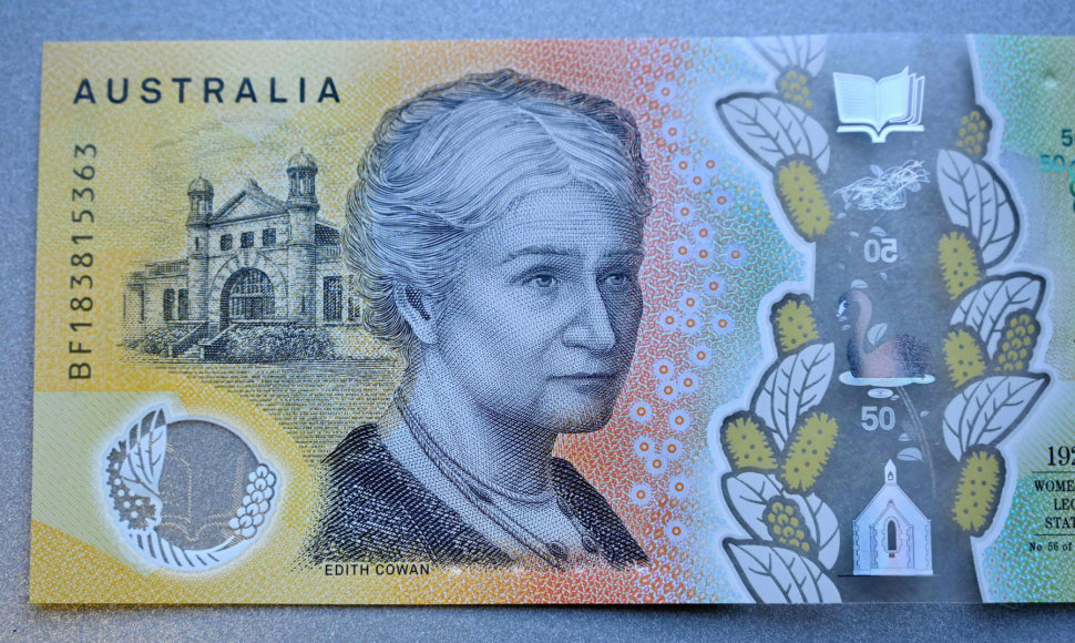 Australijos 50 dolerių nominalo banknotuose yra rašybos klaidų