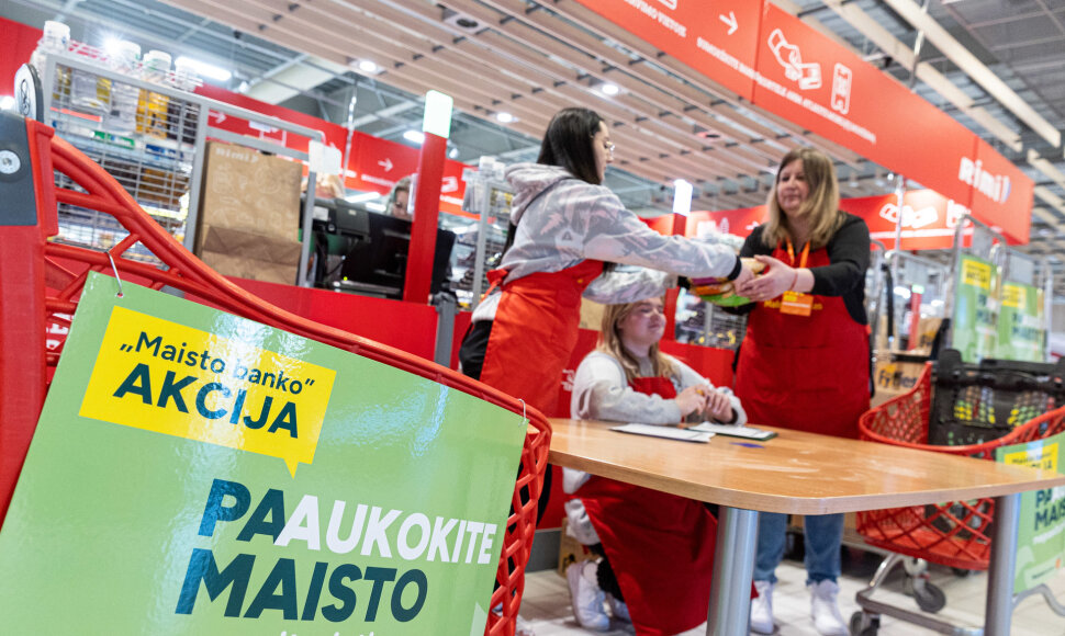 Maisto banko aikcija Žirmūnų "Rimi"