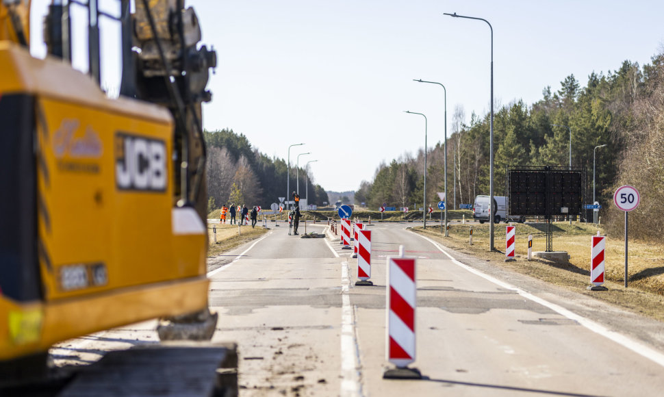 A14 kelio ruožo nuo Molėtų iki Utenos remonto pradžia