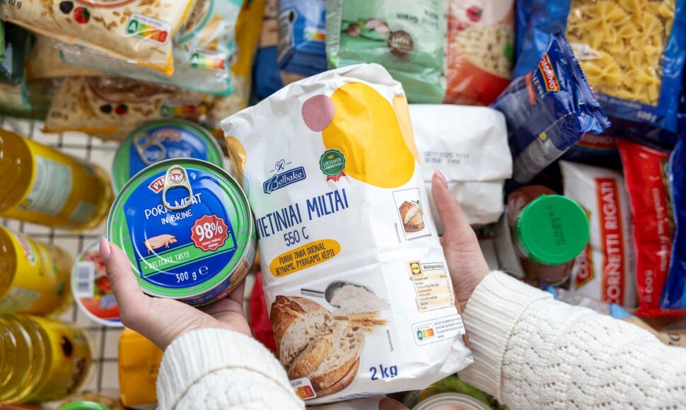 &bdquo;Lidl&ldquo; parduotuvėse vyks tradicinė &bdquo;Maisto banko&ldquo; akcija: kviečia paaukoti maisto produktų bei sukurti &scaron;ventinį stebuklą