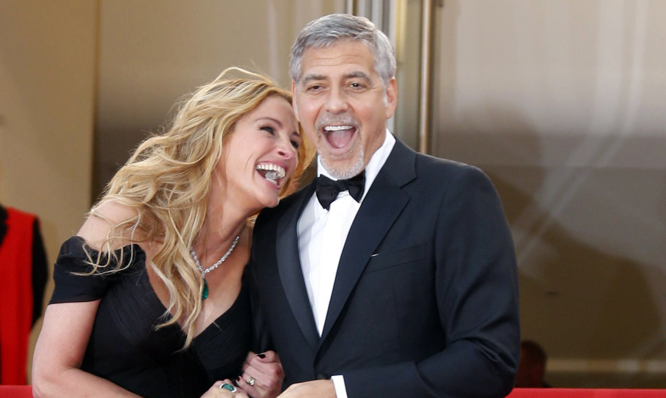 George'as Clooney ir Julia Roberts
