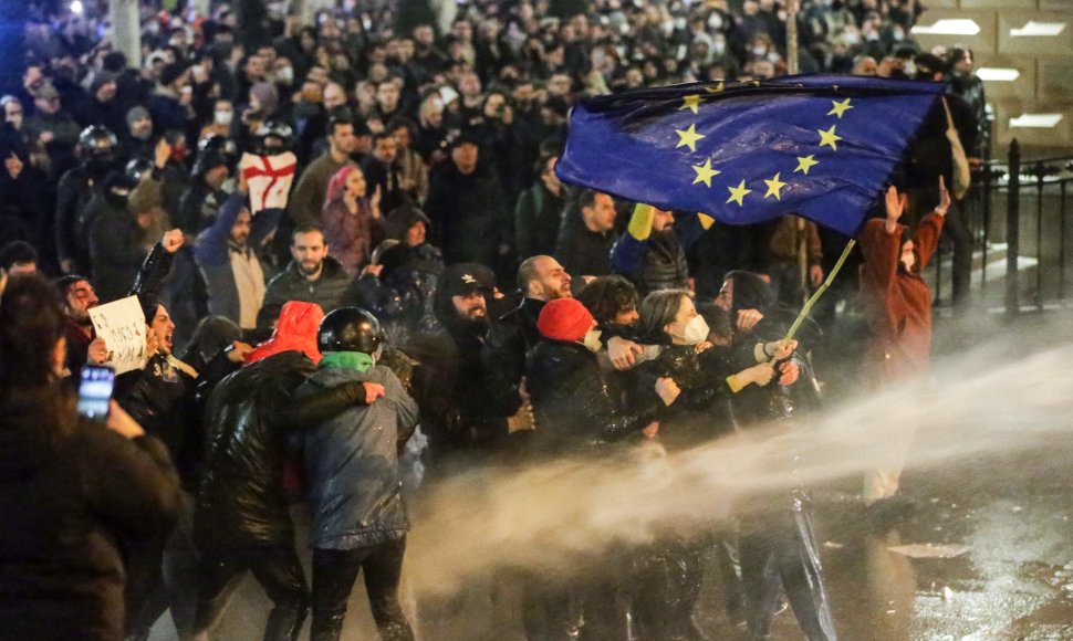 Protestas prieš įstatymą Tbilisyje, Sakartvele