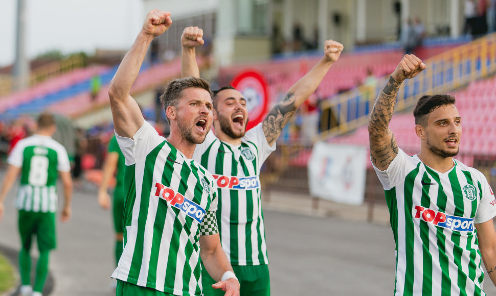 Vilniaus „Žalgirio“ futbolininkai: S.Mikoliūnas, M.Karamarko, H.Videmontas. 