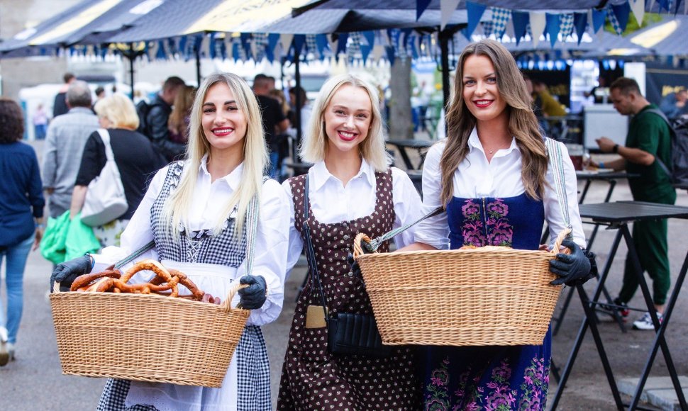 Kaune praūžė ketvirtasis „Oktoberfestas“: šventę vainikavo išskirtinis karališkosios šeimos atstovų vizitas