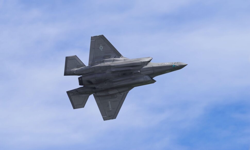 Naikintuvas  F‑35B &bdquo;Lightning II&ldquo;