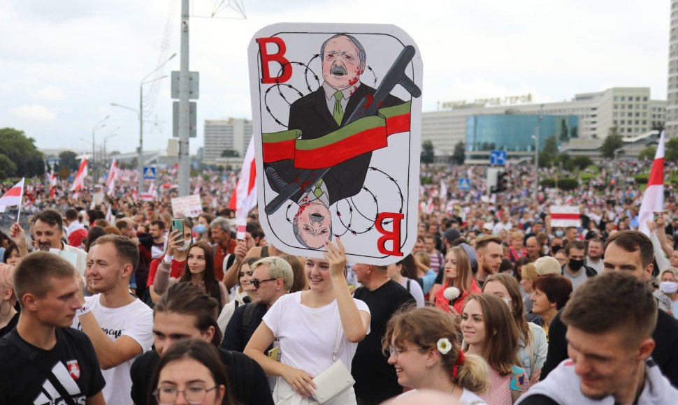Protestuotojai Minske