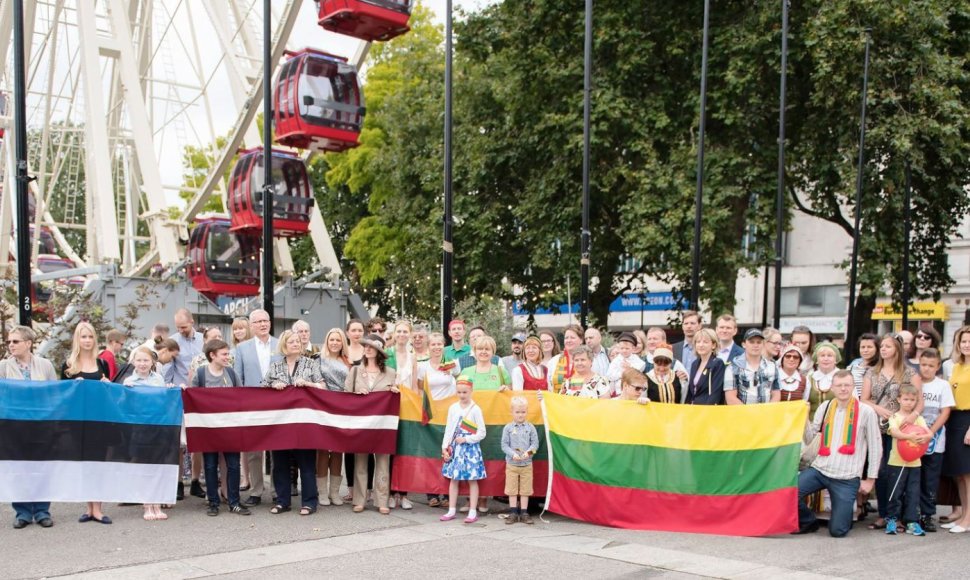 Baltijos kelio minėjimas Londone