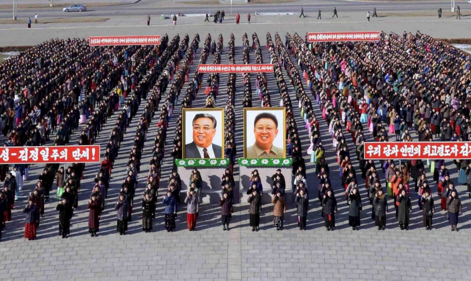 Kim Jong Uną palaikantys mitingai Šiaurės Korėjoje
