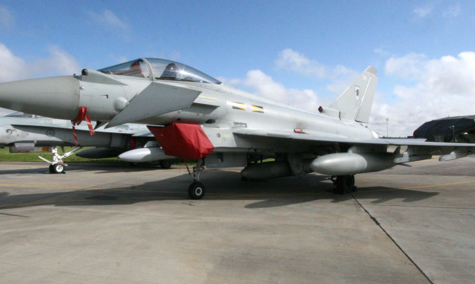 Naikintuvai „Eurofighter Typhoon“