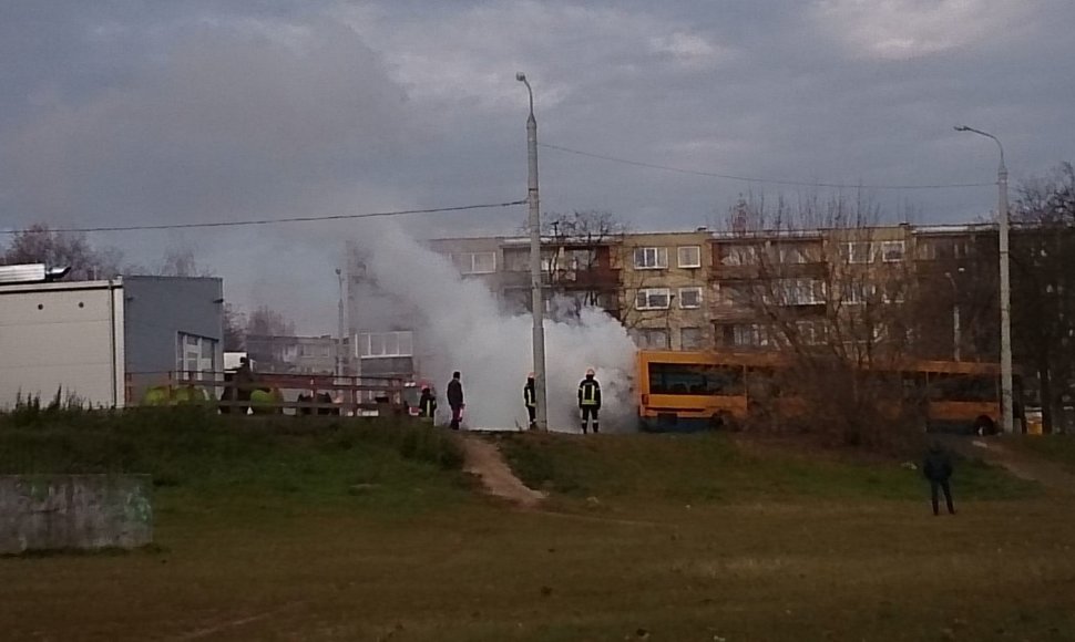 Žvėryne degė autobusas