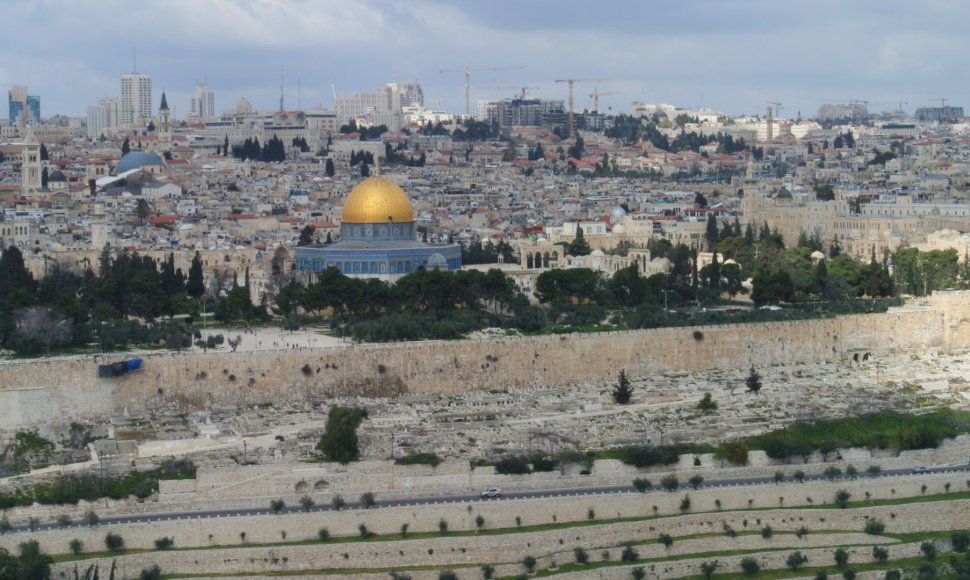 Jeruzalė, žvelgiant nuo Alyvų kalno