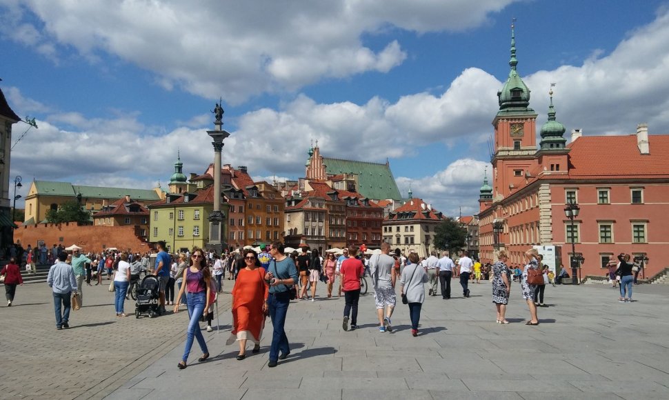 Varšuvos pilies ir senamiesčio panorama