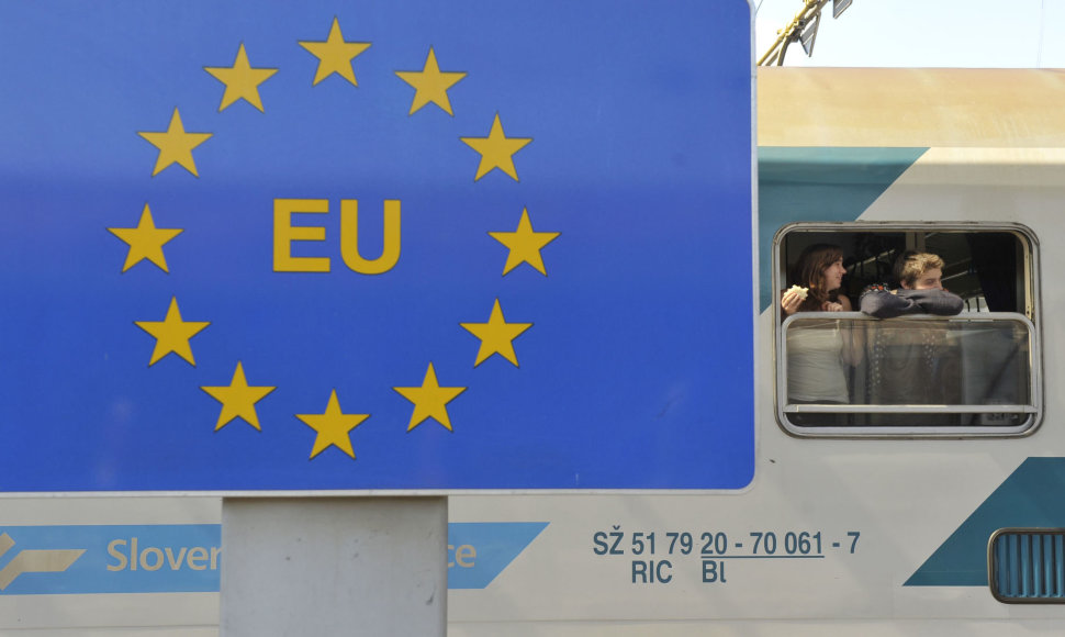 Įvažiuoti į Šengeno zoną ne ES šalių piliečiams gali kainuoti