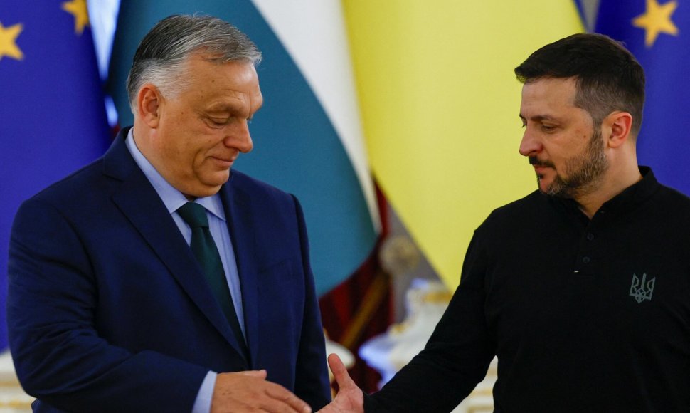 Vengrijos ministras pirmininkas Viktoras Orbanas ir Ukrainos vadovas Volodymyras Zelenskis