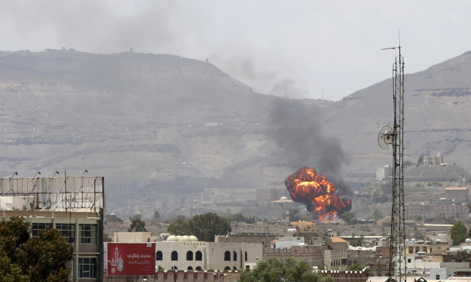 Bombarduojama Jemeno sostinė Sana