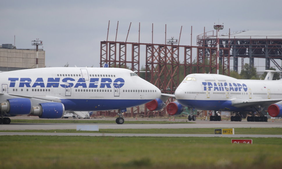 „Transaero“ lėktuvai Maskvos Vnukovo oro uoste